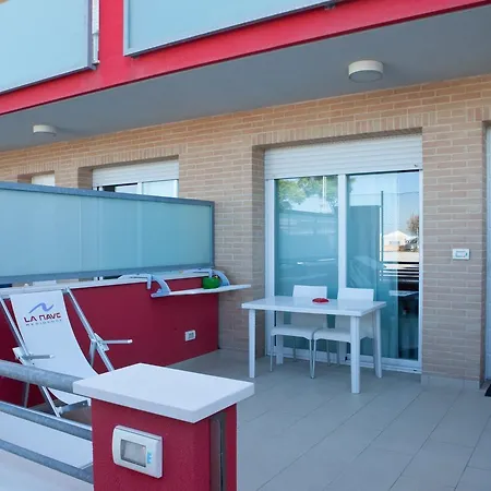 La Nave Aparthotel 3*