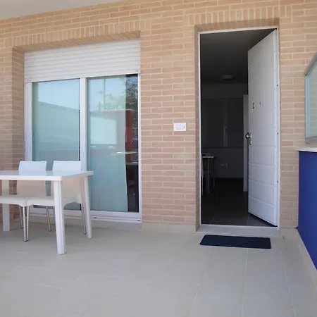 Aparthotel La Nave 3*