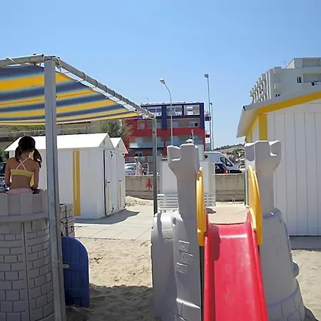 La Nave 3* Senigallia